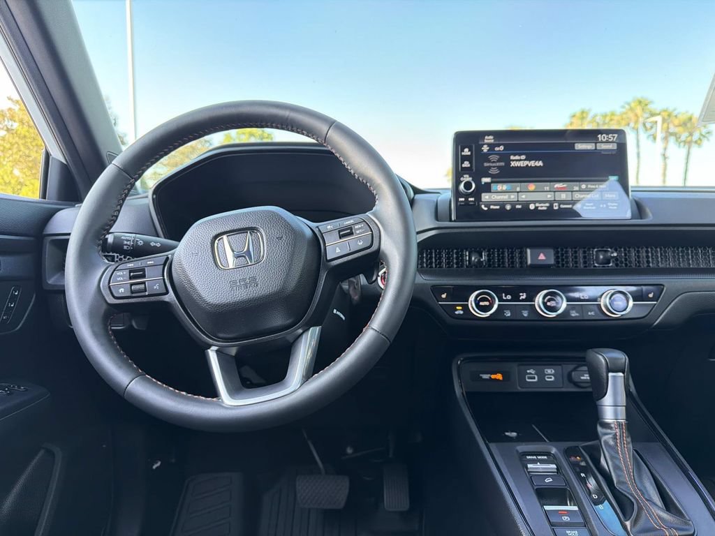 Used 2025 Honda CR-V Sport-L image 11