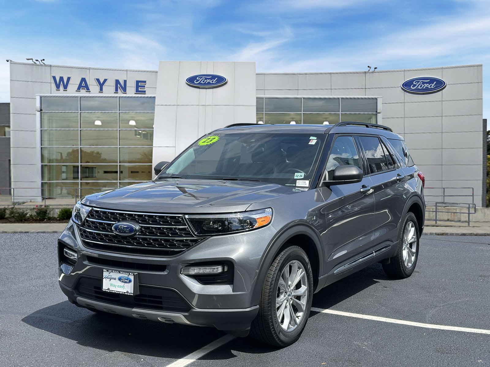 Certified 2023 Ford Explorer XLT w/ Equipment Group 202A AWD/4WD image 2