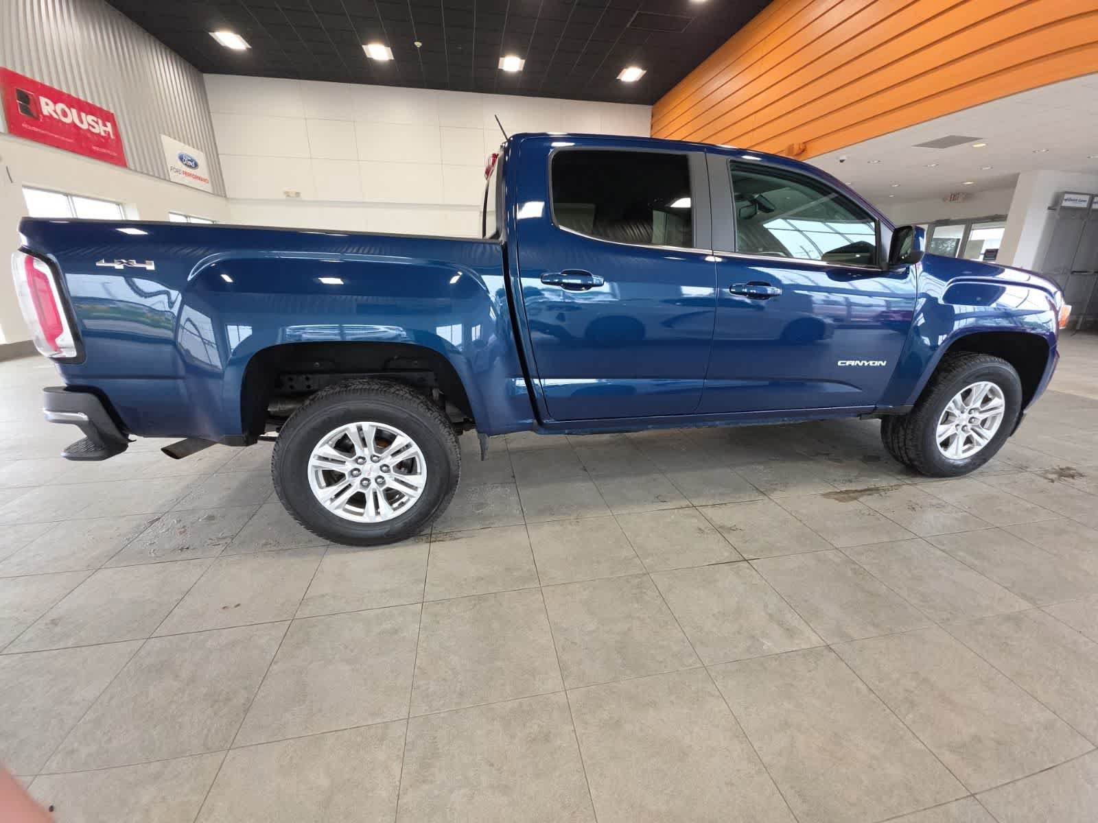 Used 2020 GMC Canyon SLE w/ SLE Convenience Package AWD/4WD image 6