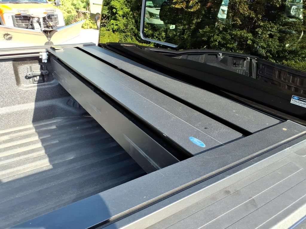 Certified 2025 Ford F350 King Ranch AWD/4WD image 17