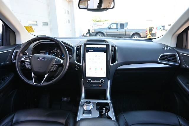 Certified 2023 Ford Edge SEL w/ Convenience Package AWD/4WD image 28