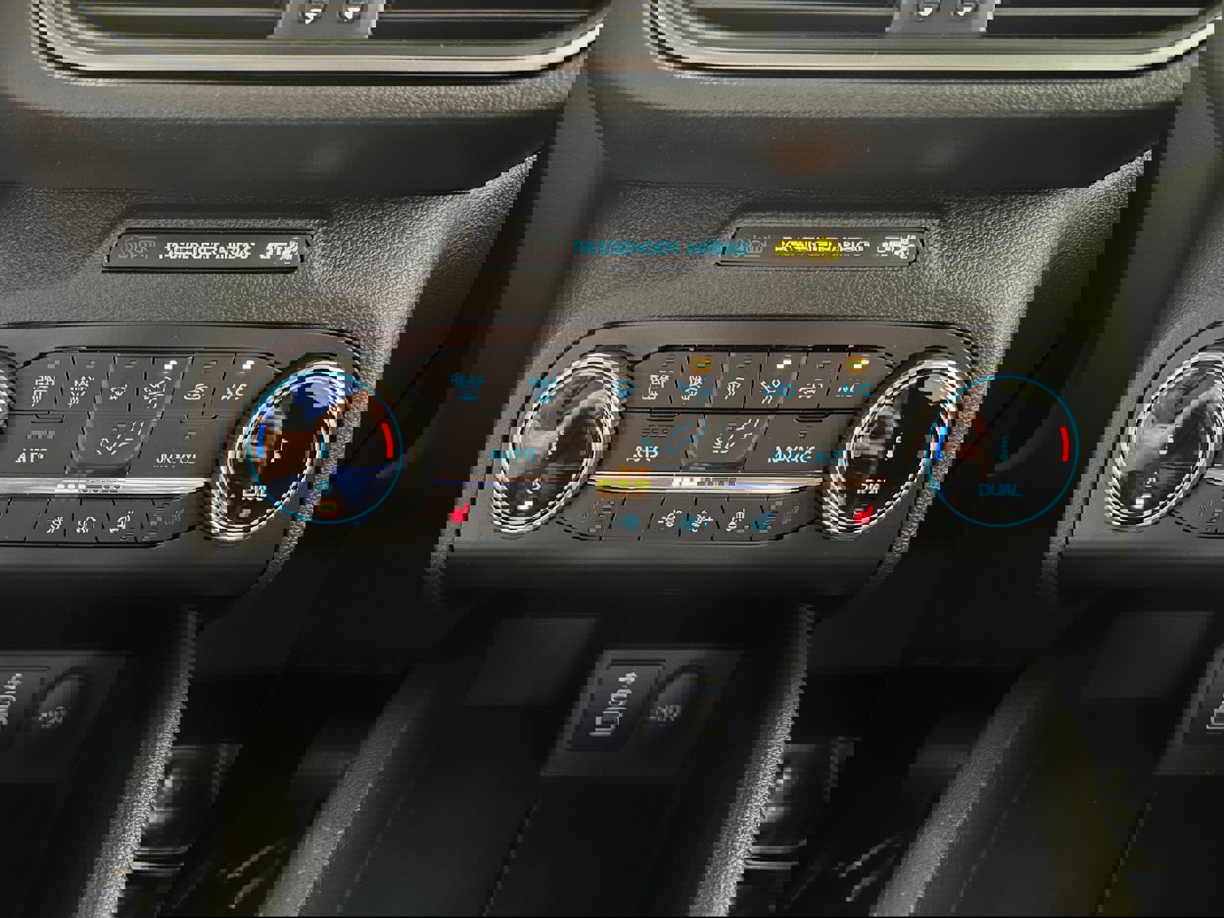 Certified 2024 Ford Escape Active image 24