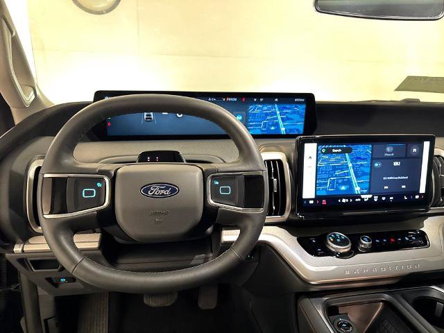 Certified 2025 Ford Expedition Active RWD image 8