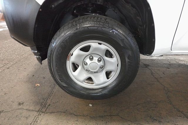 Used 2019 Toyota Tacoma SR image 22