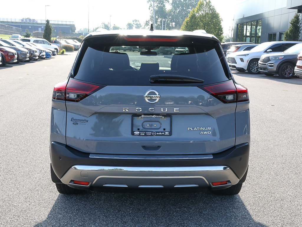 Used 2021 Nissan Rogue Platinum AWD/4WD image 5