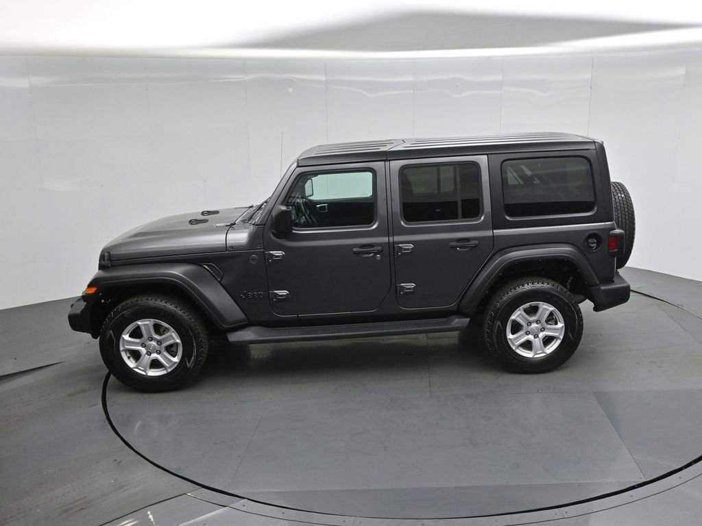 Used 2022 Jeep Wrangler Unlimited Sport image 42