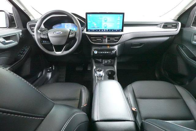 Certified 2025 Ford Escape Platinum AWD/4WD image 13