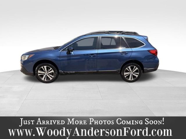 Used 2019 Subaru Outback 2.5i Limited AWD/4WD image 3