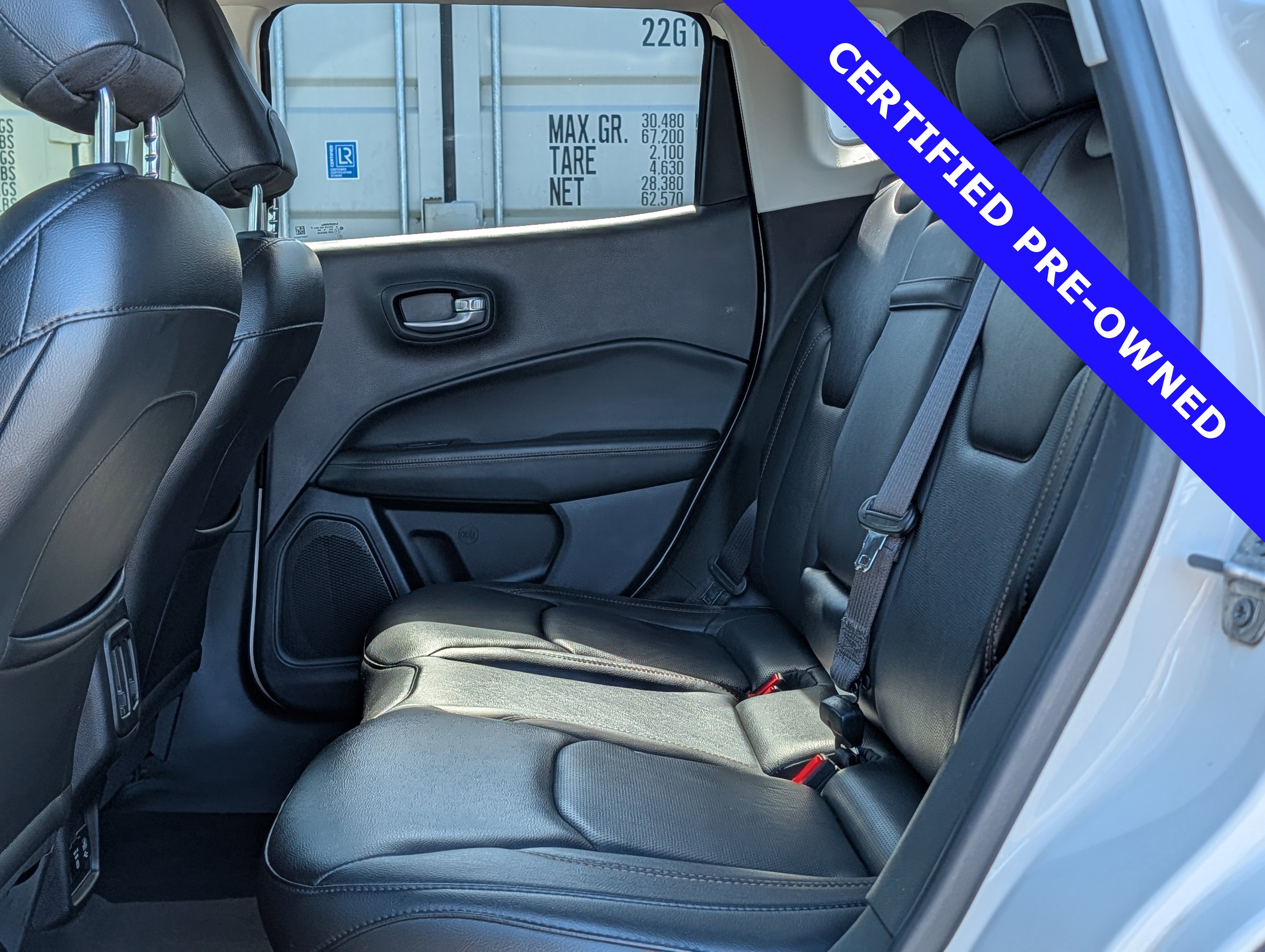 Used 2018 Jeep Compass Limited AWD/4WD image 14