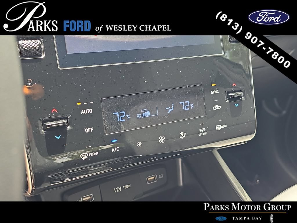 Used 2024 Hyundai Santa Cruz SEL FWD image 22