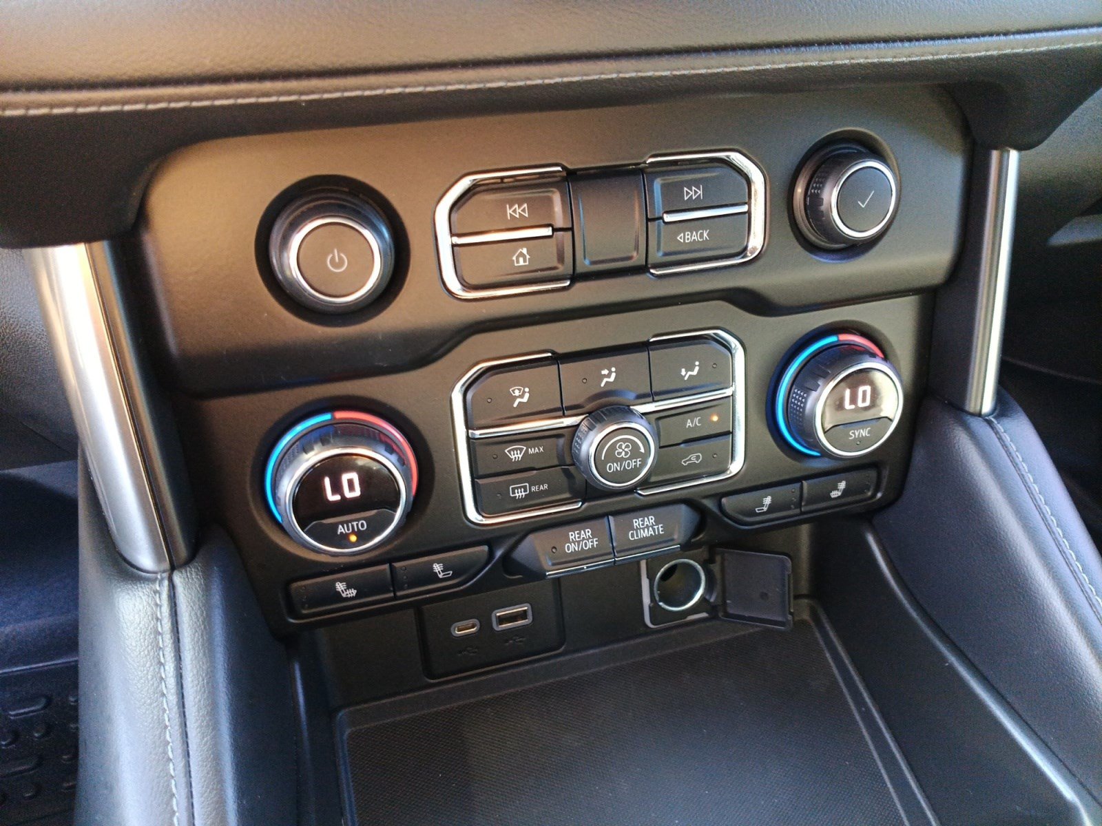 Used 2021 Chevrolet Tahoe LT RWD image 16