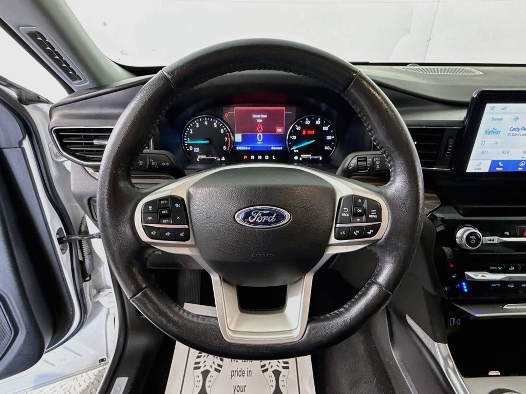 Certified 2023 Ford Explorer Limited w/ Equipment Group 301A AWD/4WD image 16