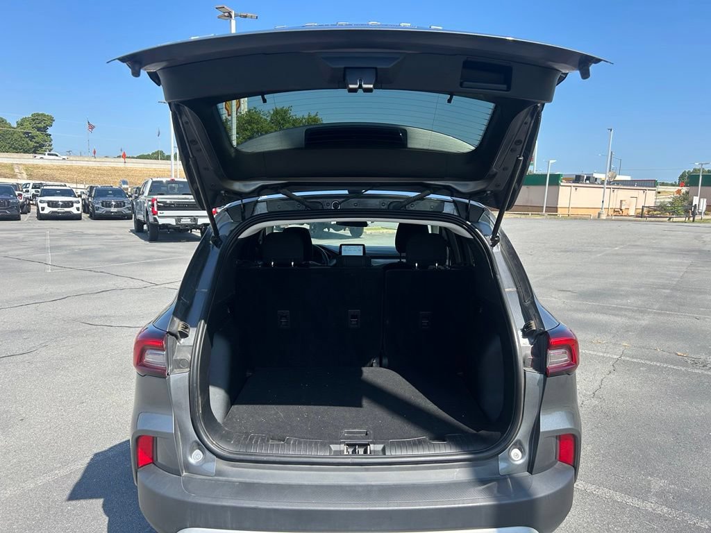 Certified 2025 Ford Escape Active FWD image 9
