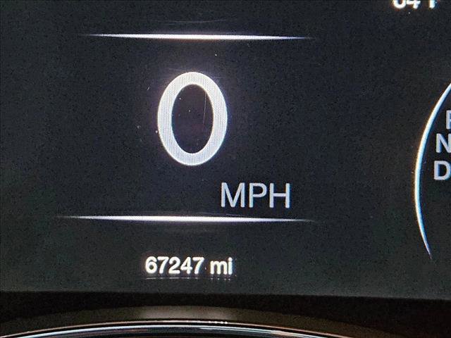 Used 2020 Jeep Grand Cherokee Altitude AWD/4WD image 12