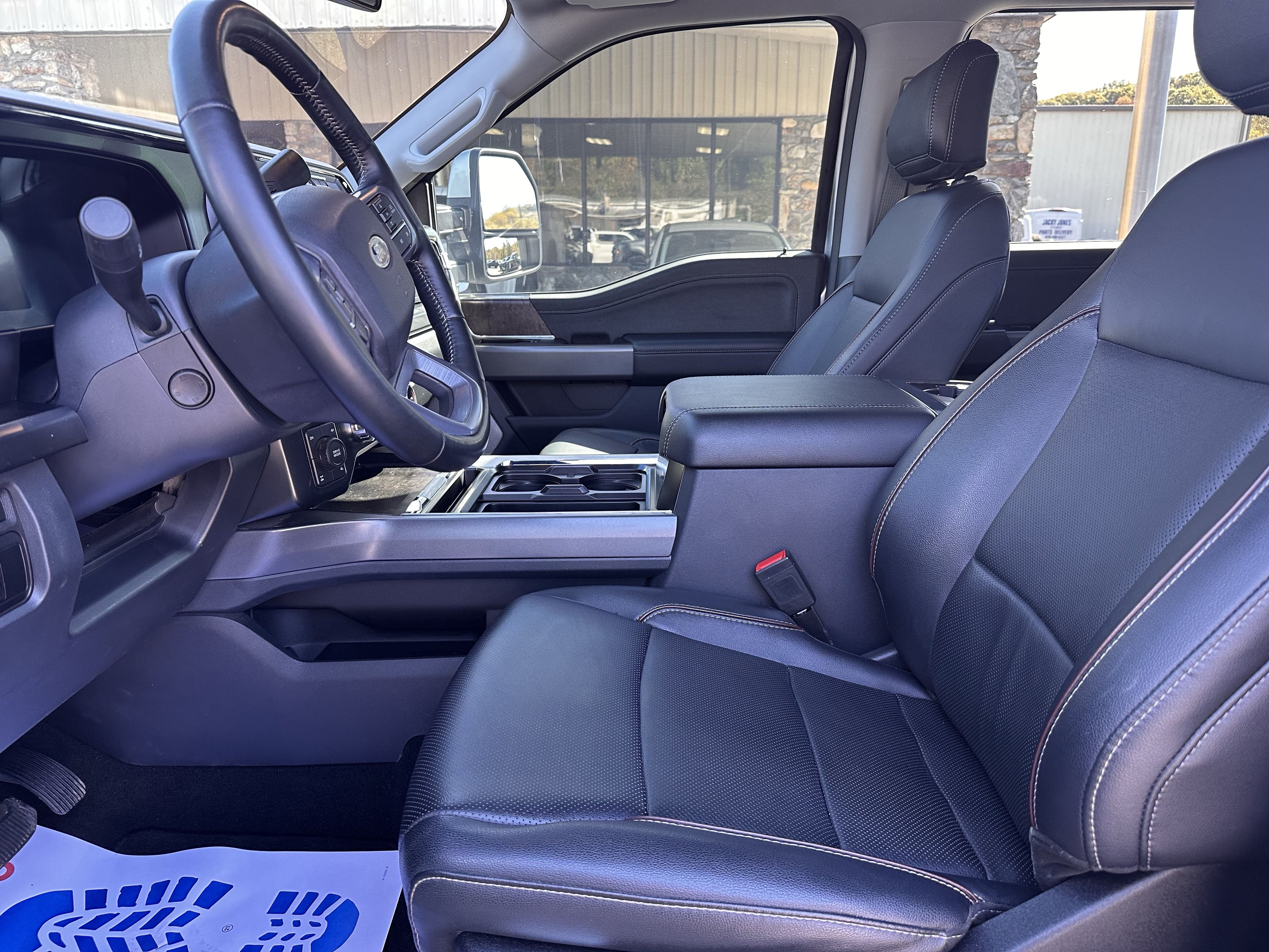 Certified 2023 Ford F250 Lariat w/ Lariat Ultimate Package AWD/4WD image 11
