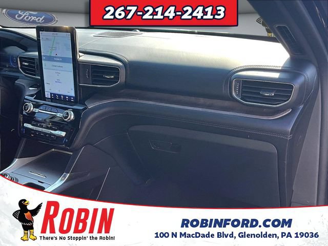 Certified 2024 Ford Explorer Platinum w/ Technology Package AWD/4WD image 25