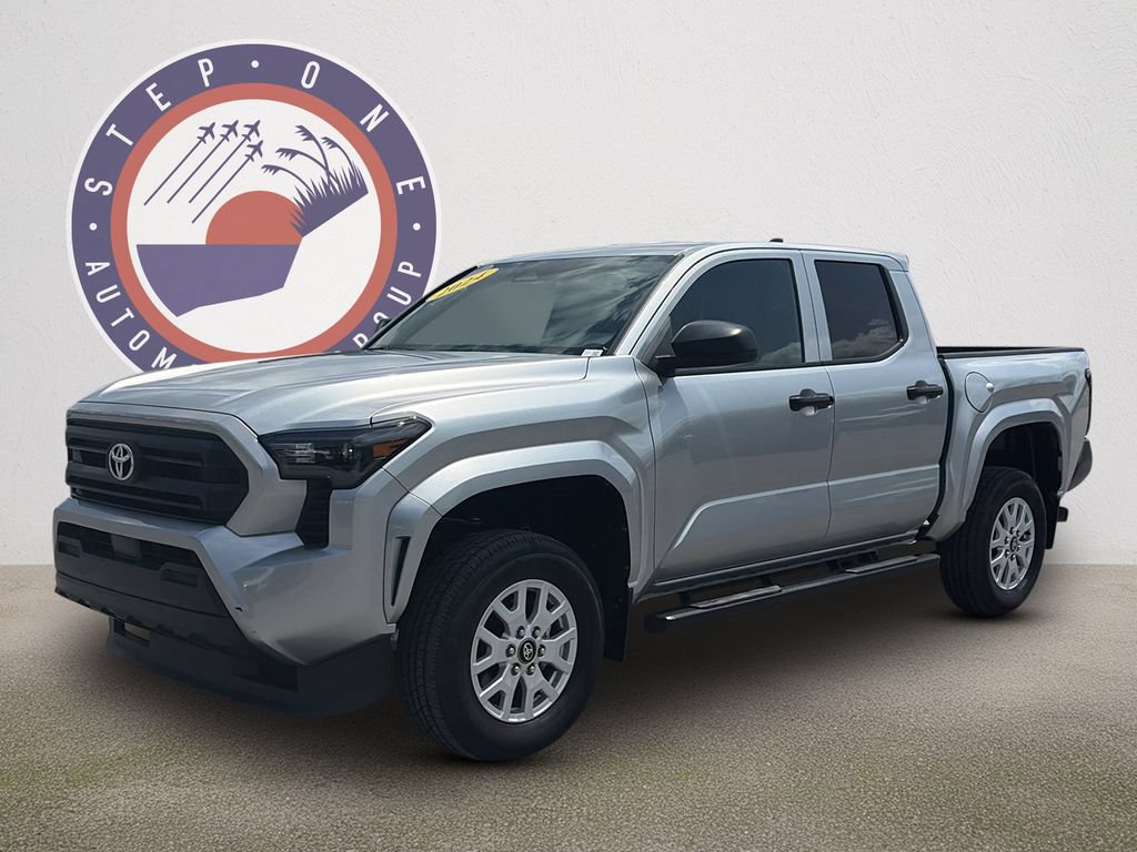 Used 2024 Toyota Tacoma SR RWD image 2
