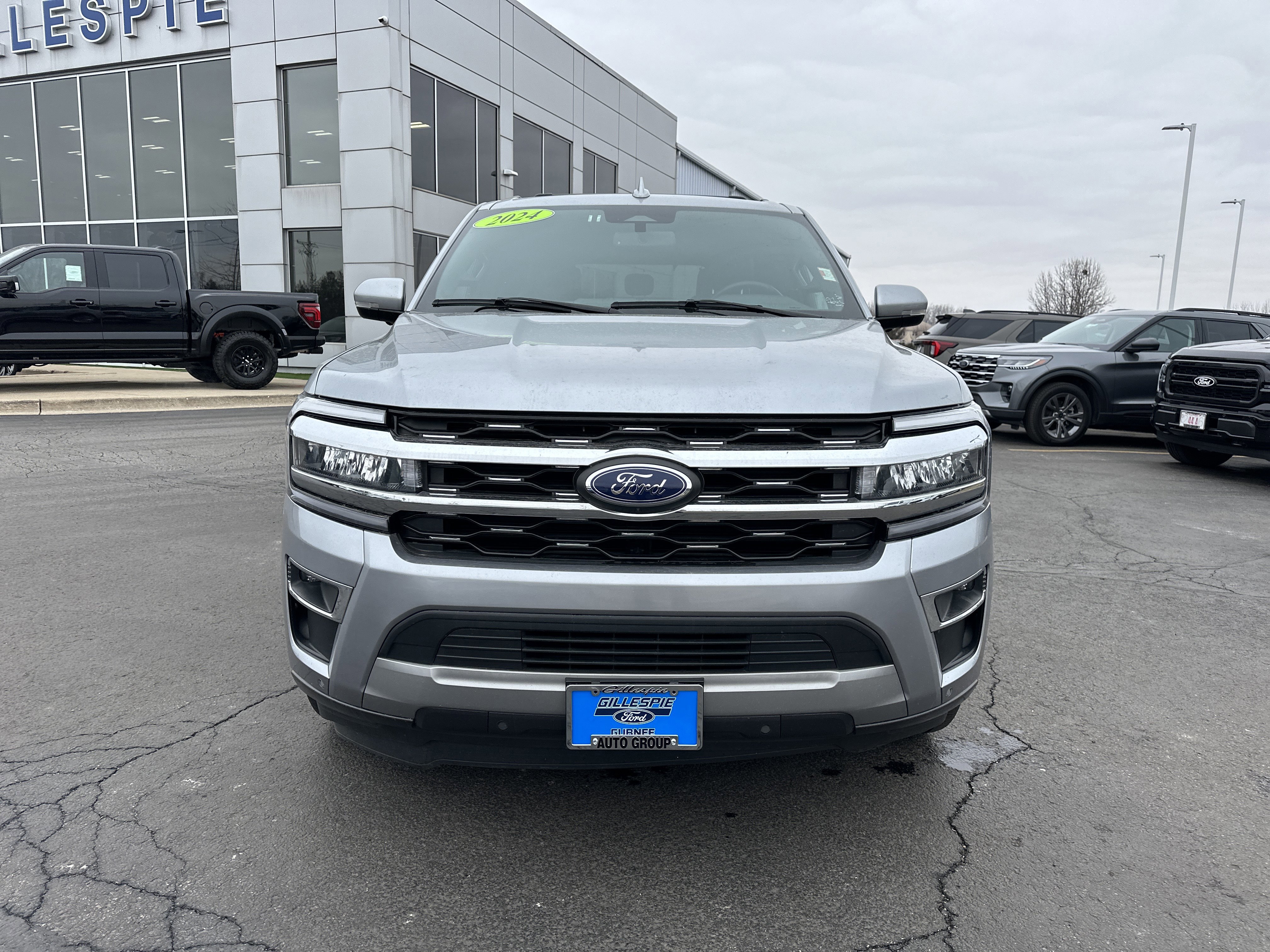 Certified 2024 Ford Expedition Limited image 8