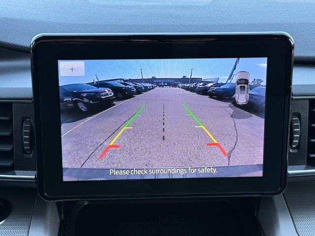 Certified 2023 Ford Explorer XLT w/ Equipment Group 202A AWD/4WD image 13