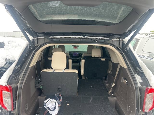Certified 2020 Ford Explorer Platinum image 12