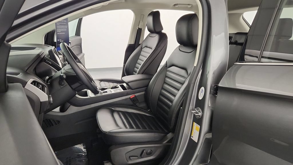 Certified 2023 Ford Edge SEL AWD/4WD image 15