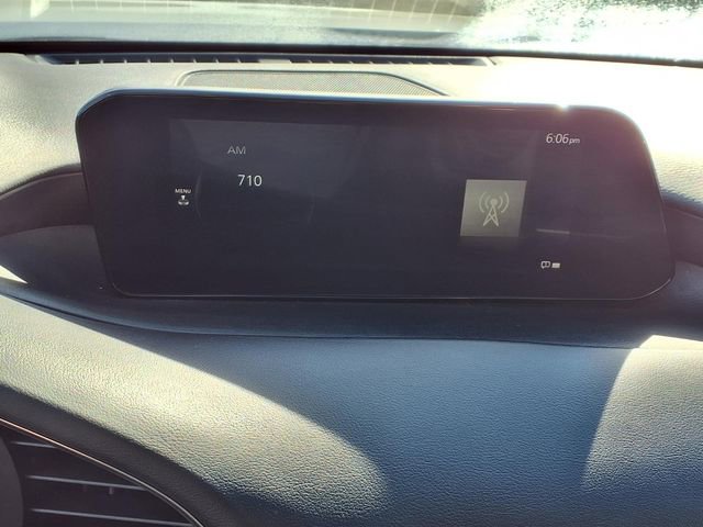 Used 2023 MAZDA MAZDA3 s image 5