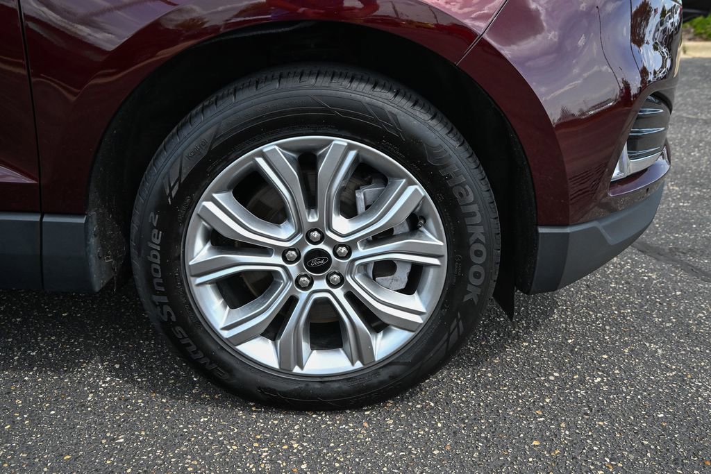 Certified 2024 Ford Edge Titanium w/ Class II Trailer Tow Package AWD/4WD image 15