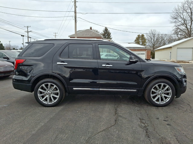 Certified 2017 Ford Explorer Limited image 6