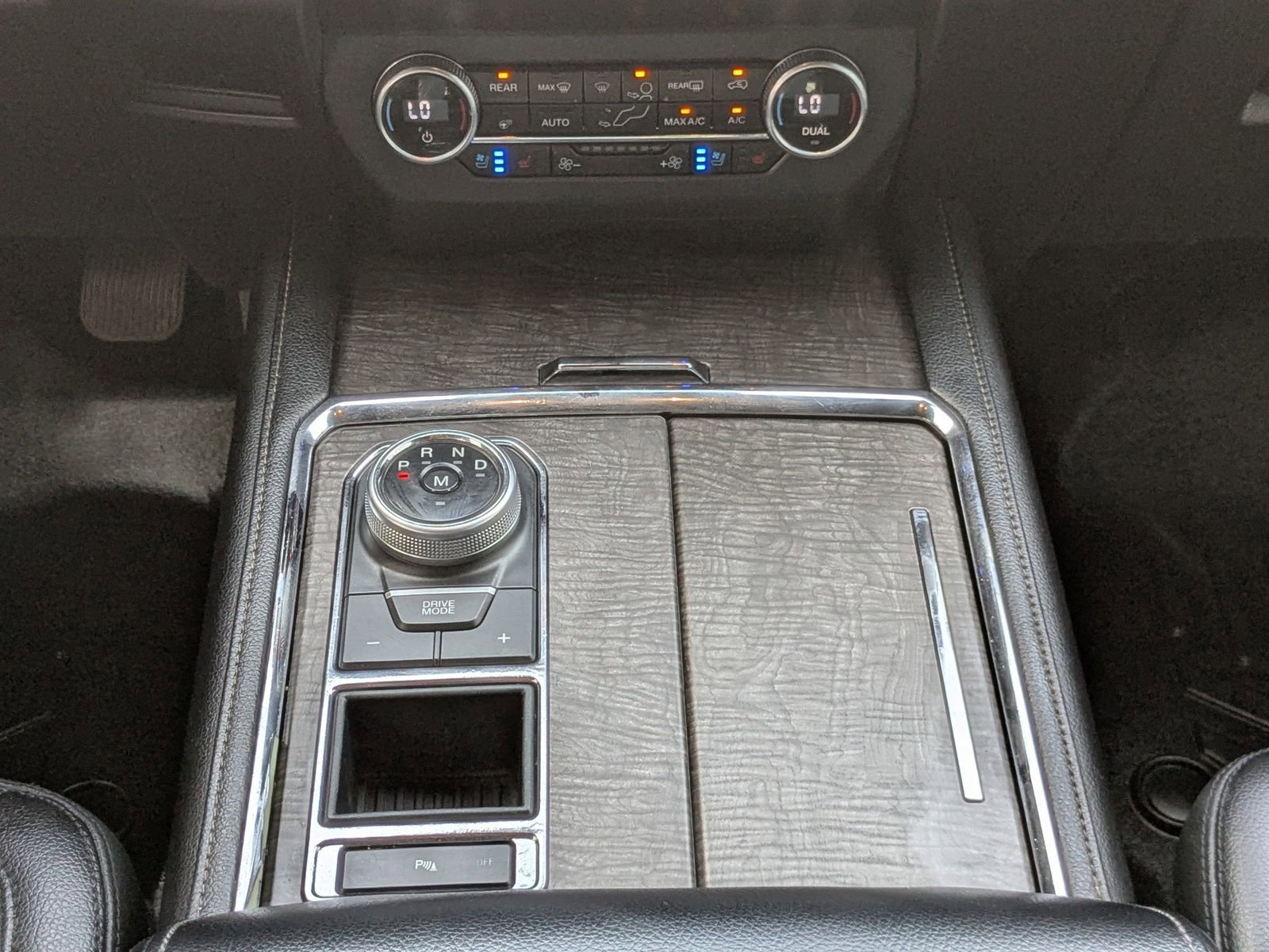 Certified 2020 Ford Expedition Limited RWD image 14