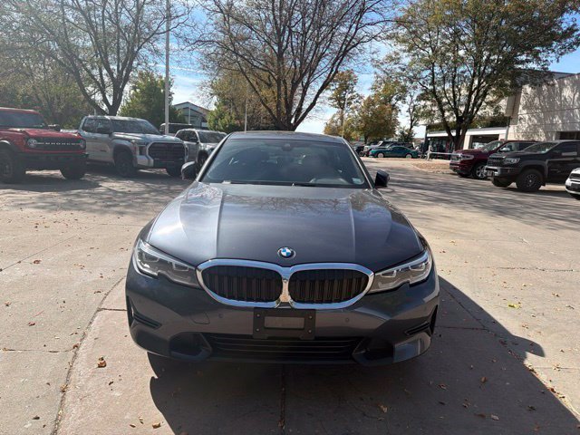 Used 2022 BMW 330i xDrive Sedan w/ Premium Package 2 AWD/4WD image 9