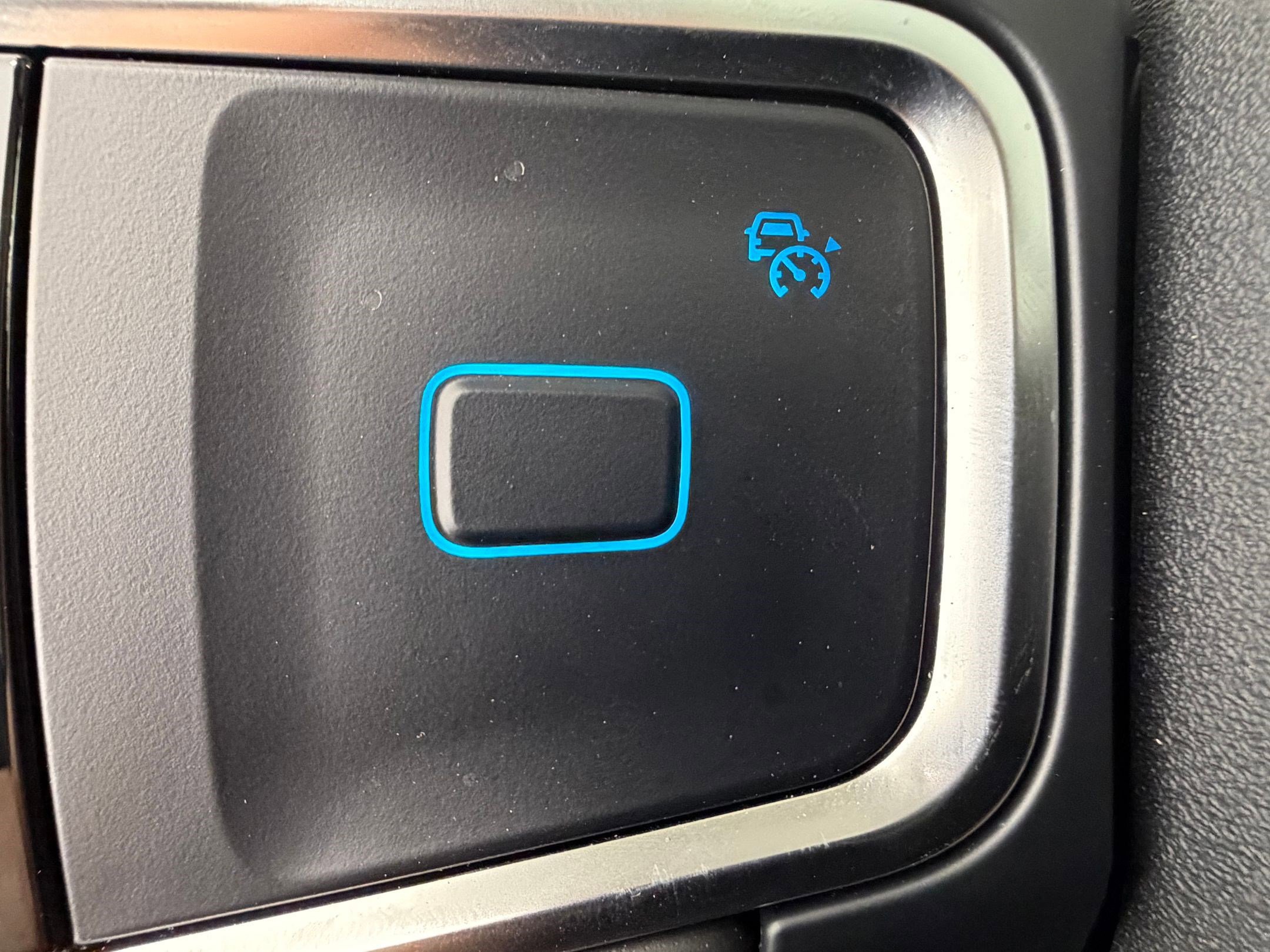 Certified 2025 Ford Expedition Platinum w/ Driver's Package image 28