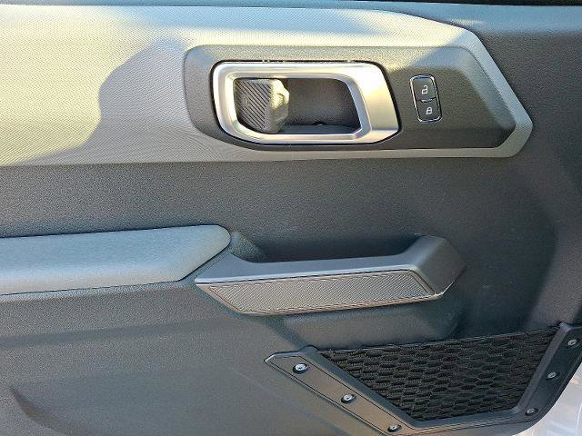 Certified 2023 Ford Bronco Black Diamond image 12