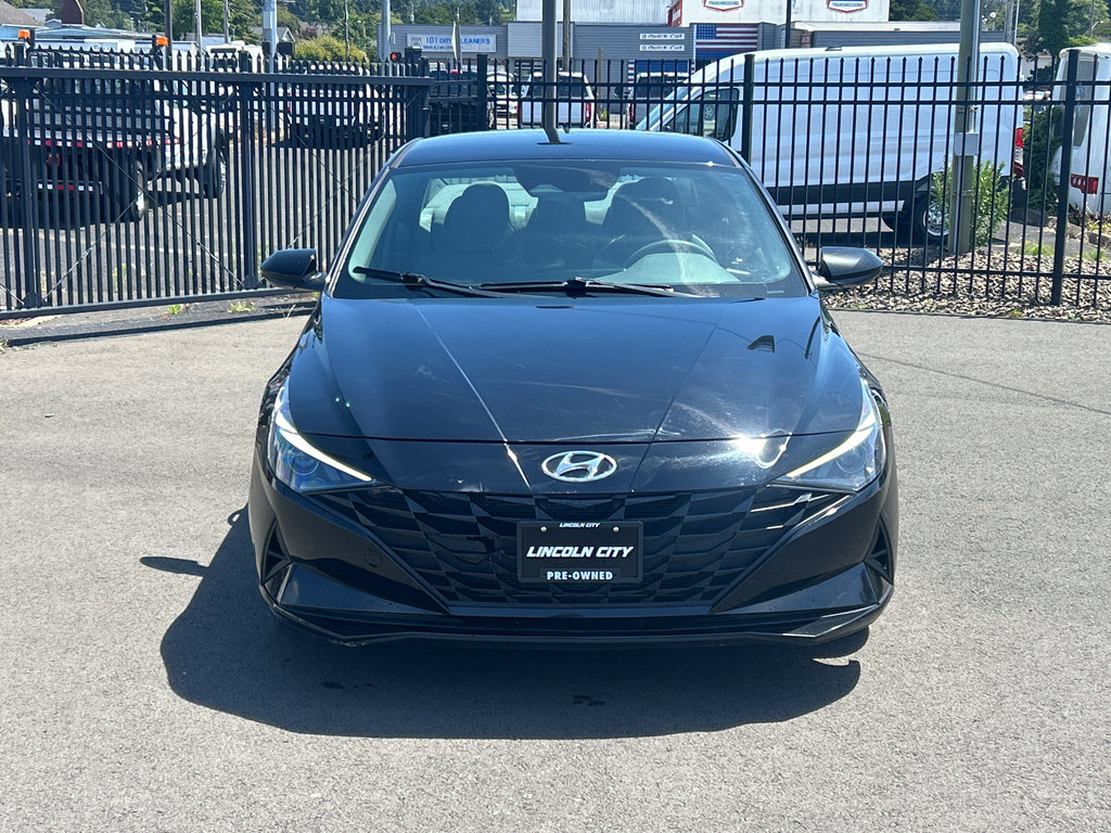 Used 2021 Hyundai Elantra SEL FWD image 2