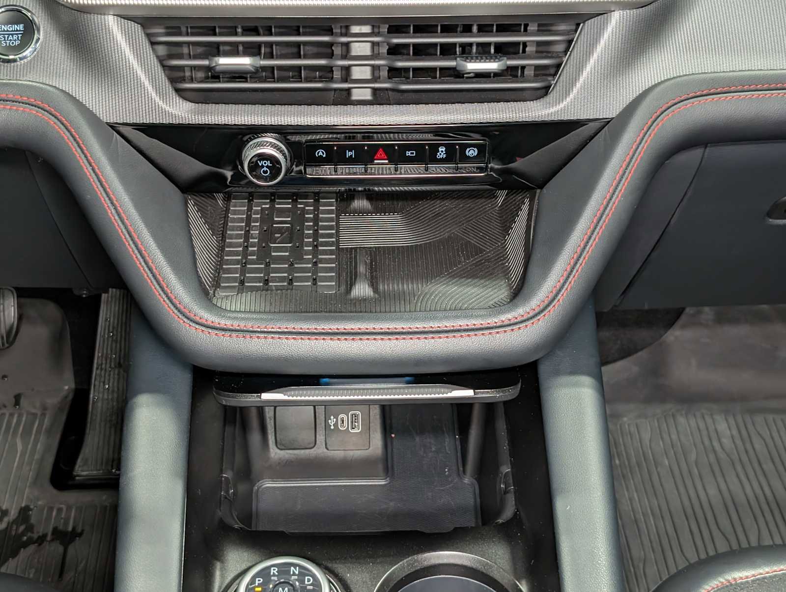 Certified 2025 Ford Explorer ST AWD/4WD image 20