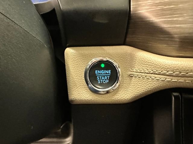 Certified 2024 Ford Expedition Limited image 33