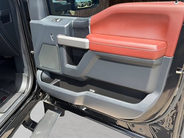 Certified 2022 Ford F450 Platinum w/ FX4 Off-Road Package AWD/4WD image 11