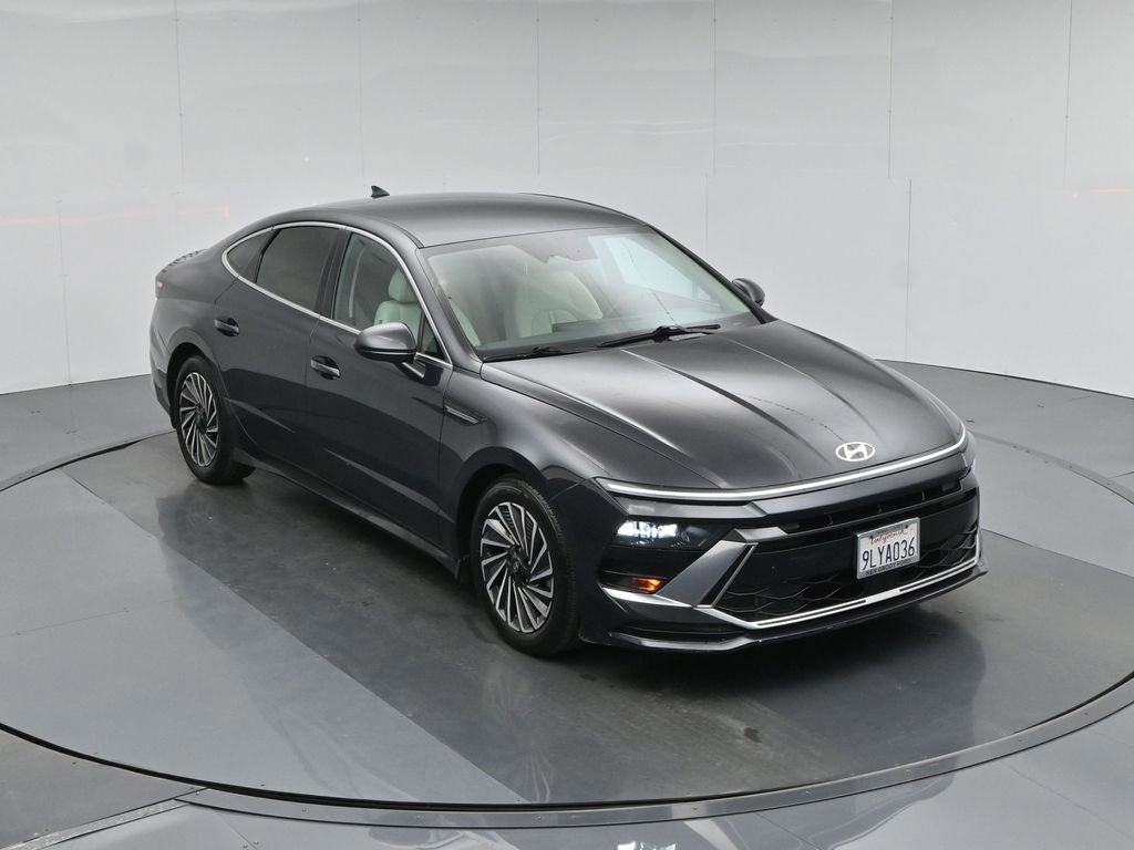 Used 2024 Hyundai Sonata SEL FWD image 4