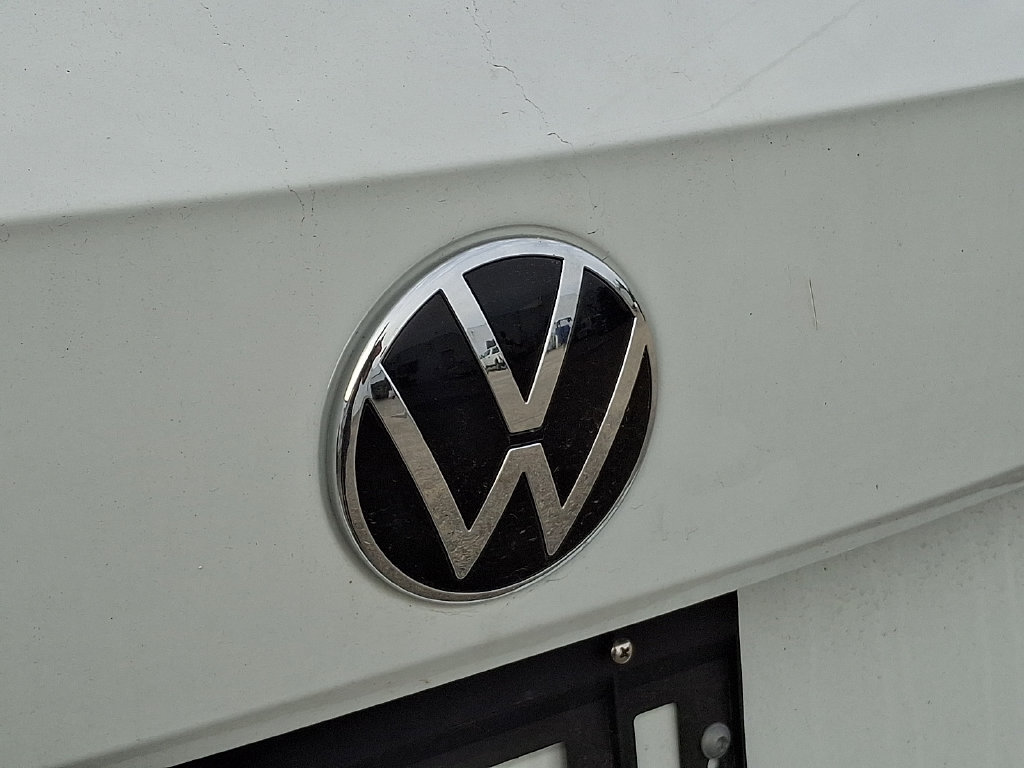 Used 2022 Volkswagen Taos SE AWD/4WD image 10