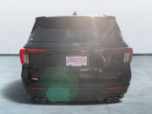 Certified 2025 Ford Explorer ST AWD/4WD image 6