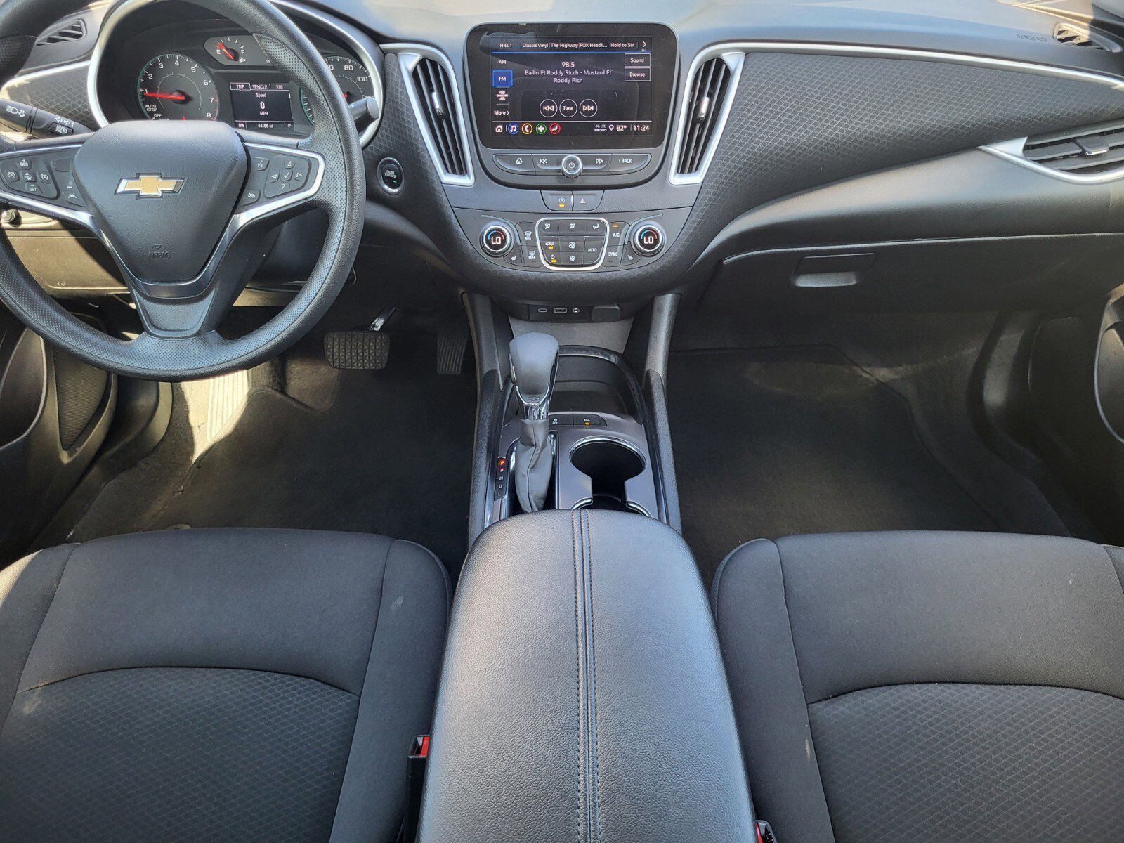 Used 2024 Chevrolet Malibu LT image 13