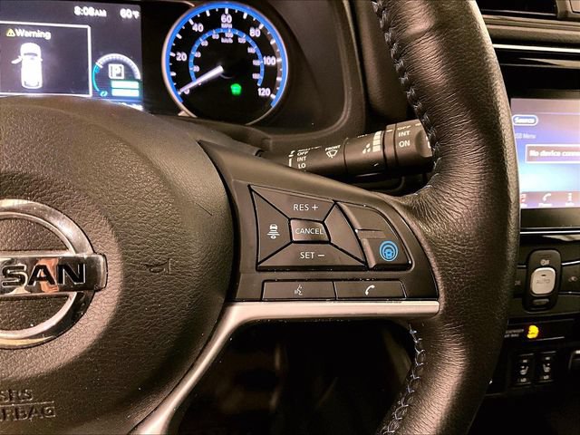 Used 2019 Nissan Leaf SV w/ SV Technology Package FWD image 18