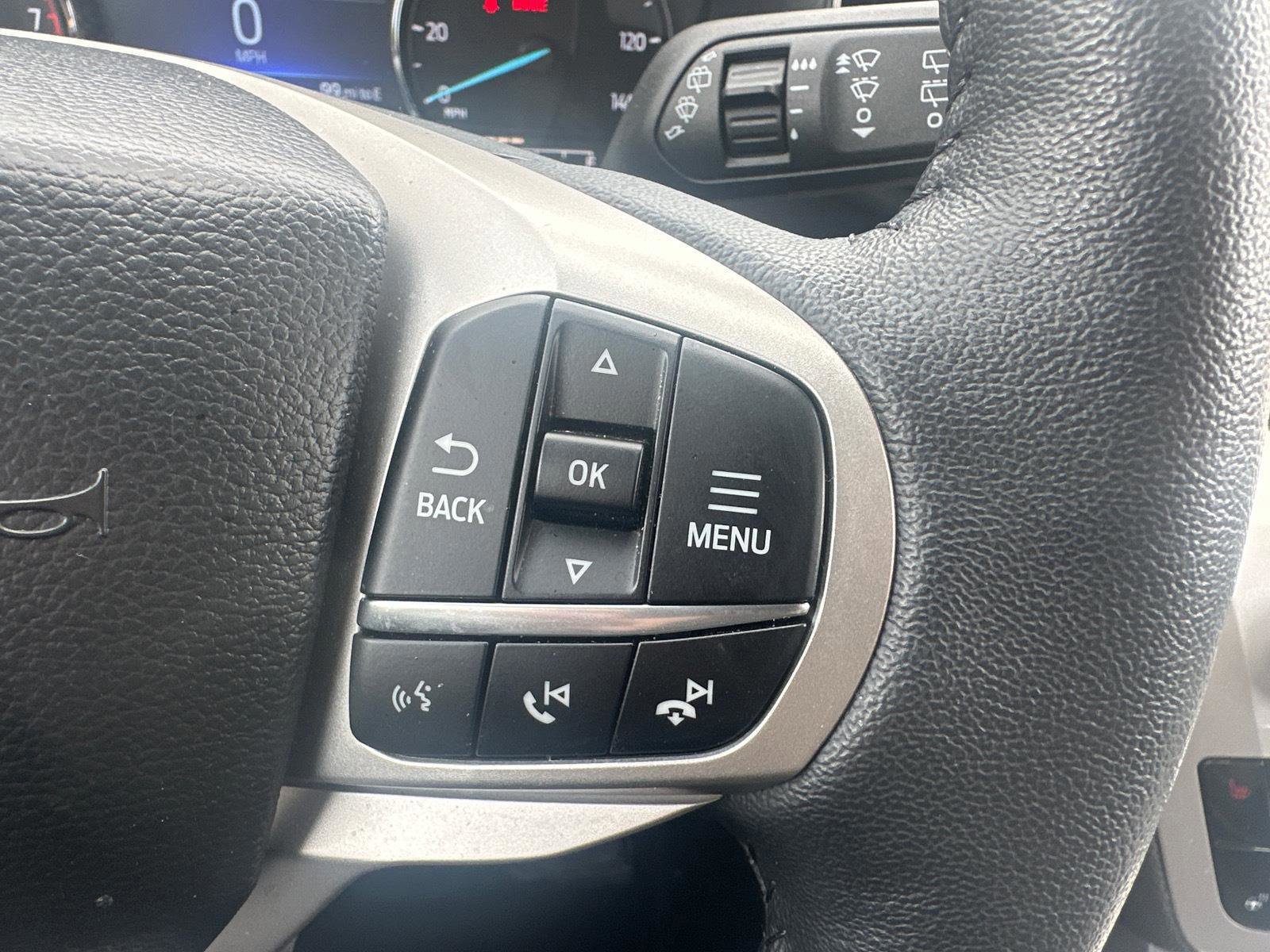 Certified 2023 Ford Explorer XLT w/ Equipment Group 202A AWD/4WD image 18