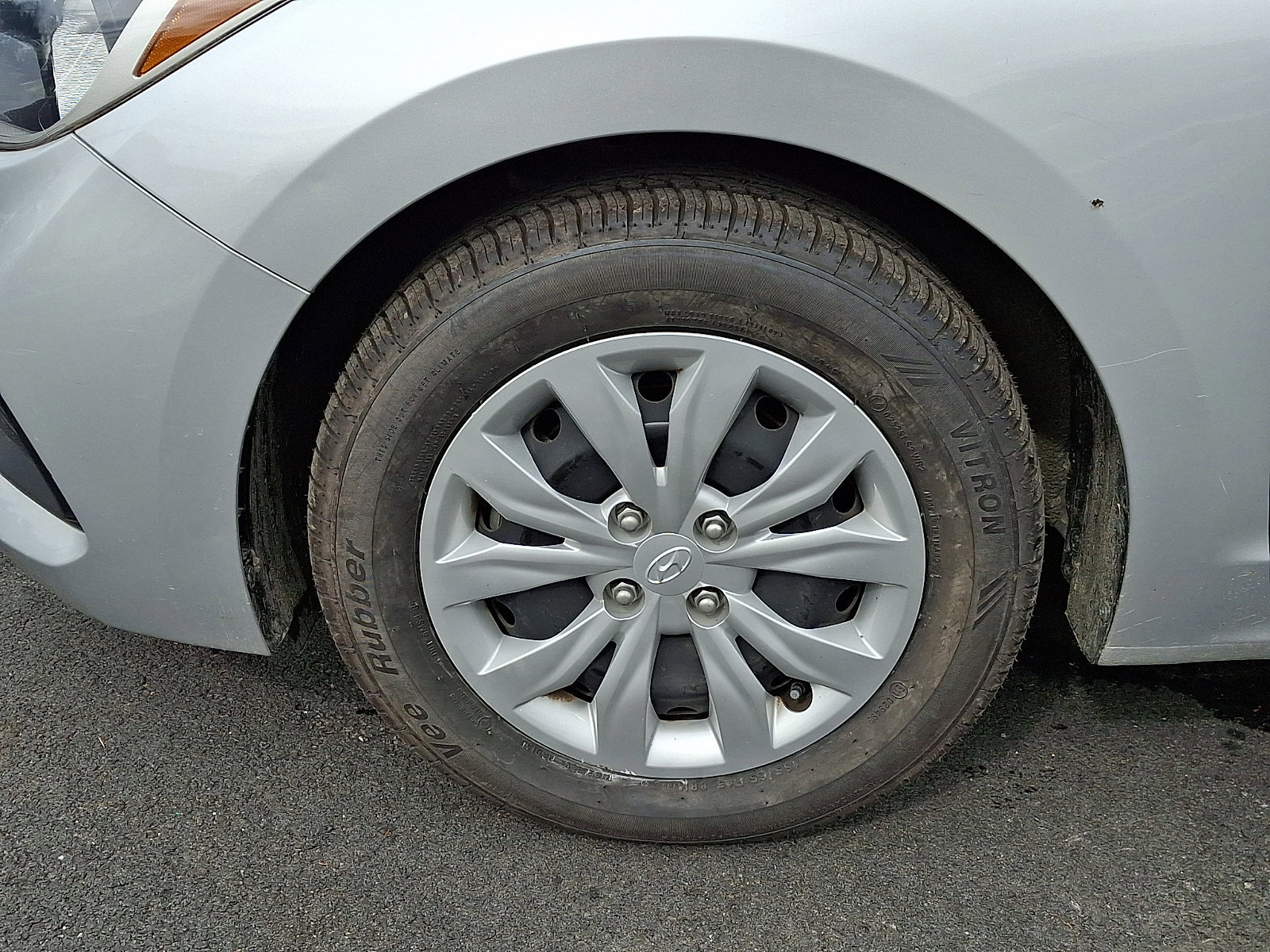 Used 2022 Hyundai Accent SE image 9