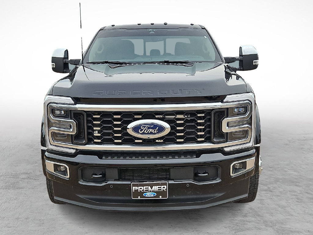 Certified 2026 Ford F450 Platinum w/ Platinum Plus Package AWD/4WD image 3