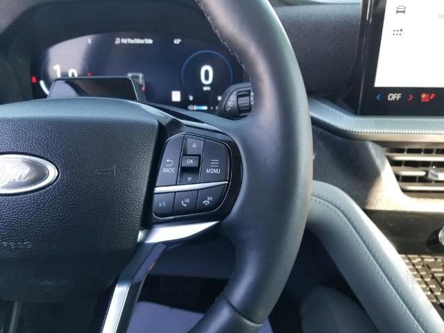 Certified 2025 Ford Explorer Platinum w/ Ultimate Package image 26