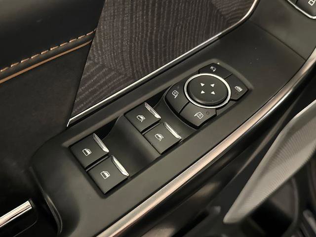 Certified 2023 Ford F150 Platinum w/ Equipment Group 701A High AWD/4WD image 18