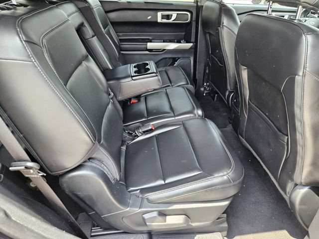 Certified 2023 Ford Explorer XLT w/ Equipment Group 202A RWD image 19