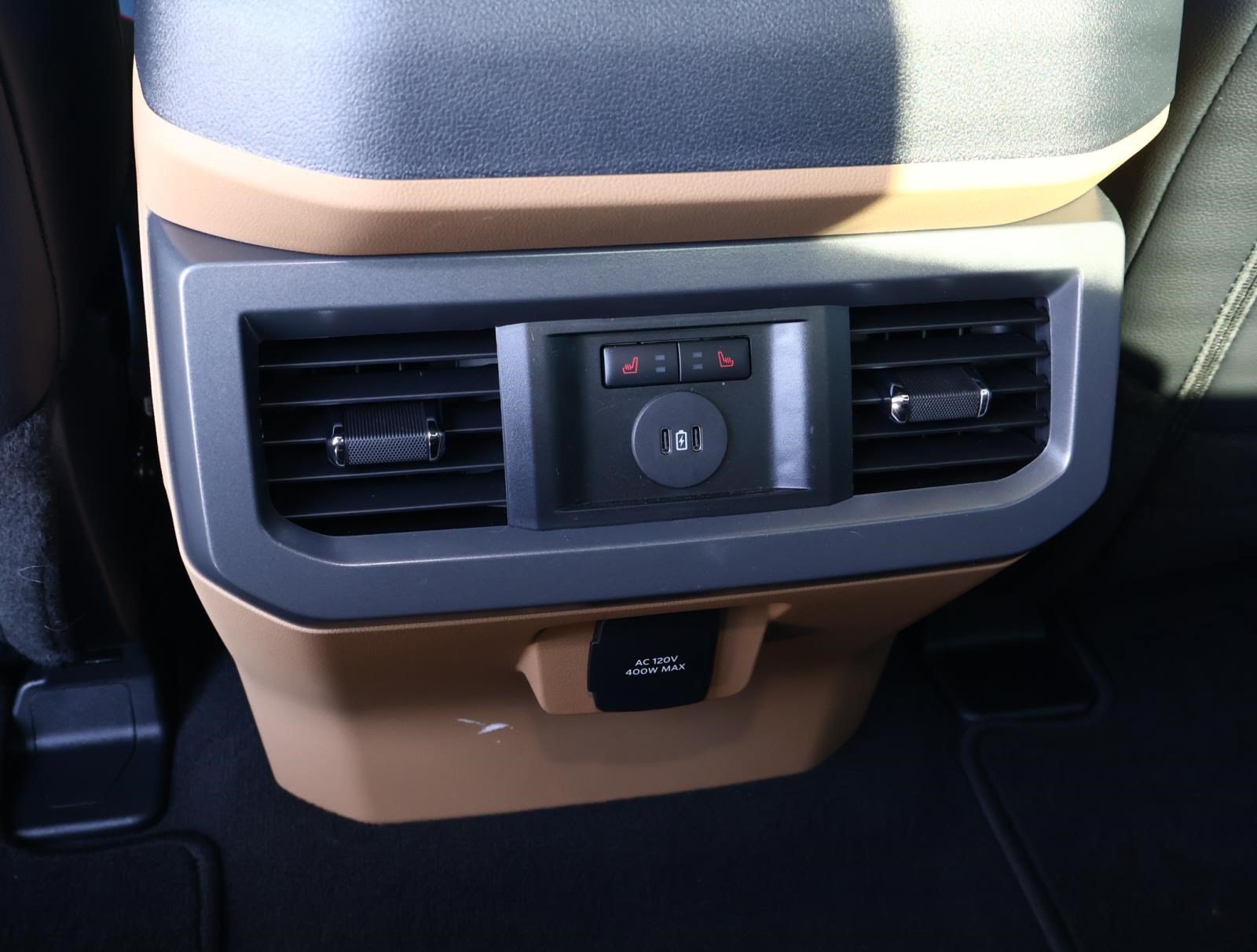 Certified 2026 Ford F350 Lariat AWD/4WD image 15