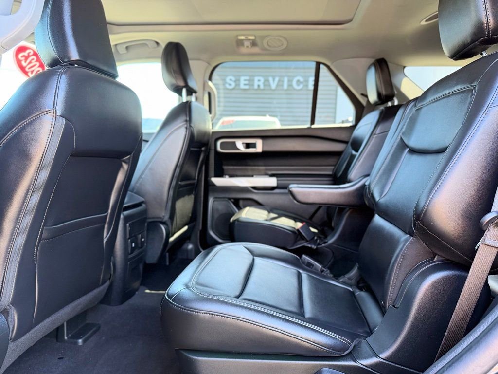 Certified 2023 Ford Explorer XLT w/ Equipment Group 202A AWD/4WD image 26