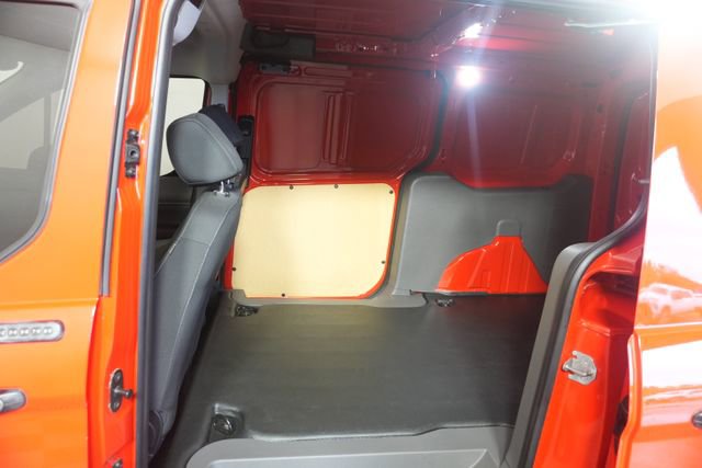 Certified 2023 Ford Transit Connect XLT FWD image 22
